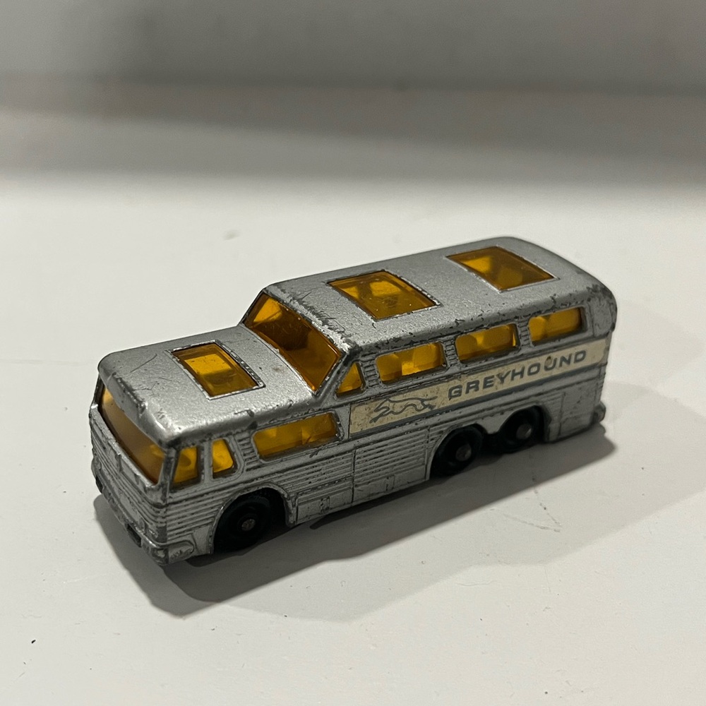 Vintage Matchbox Greyhound Bus Lesney No 66 Coach